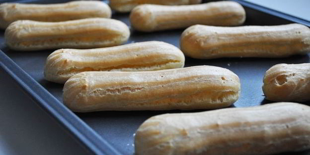 шоколадные эклеры