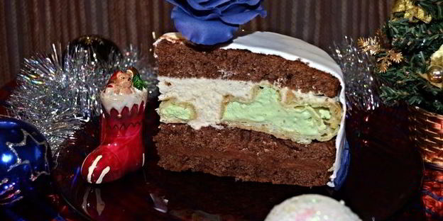 торт с профитролями