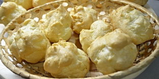 торт с профитролями