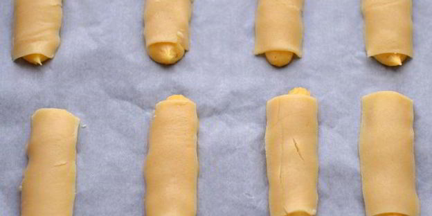 эклеры с хрустящим кракелюром