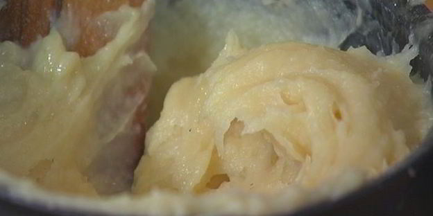 эклеры с начинкой из творога и зелени