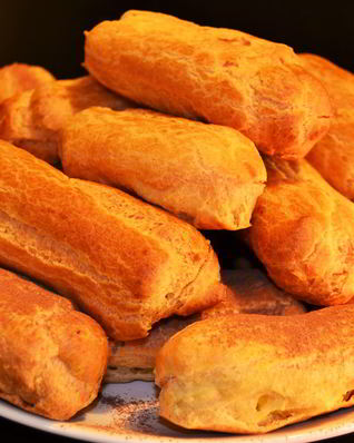 Эклеры с шоколадно-сливочным сыром