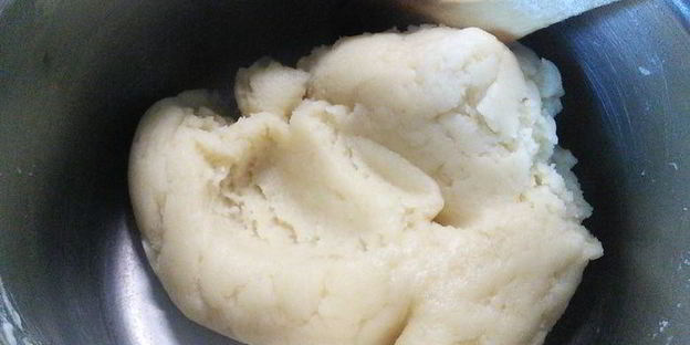 эклеры с шоколадным кремом патисьер