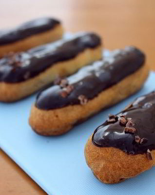 Эклеры с шоколадным кремом