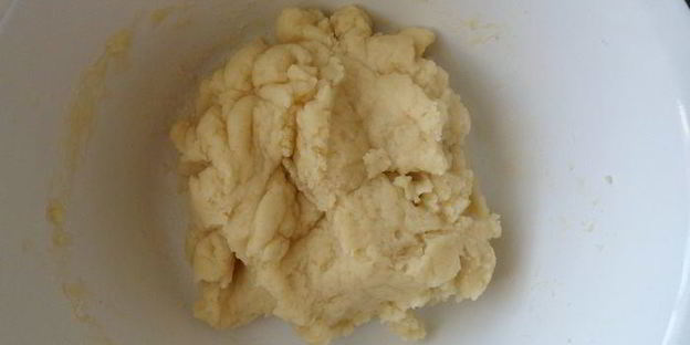 эклеры с заварным кремом и шоколадом