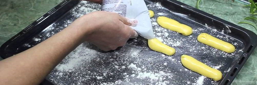 Эклеры с заварным кремом