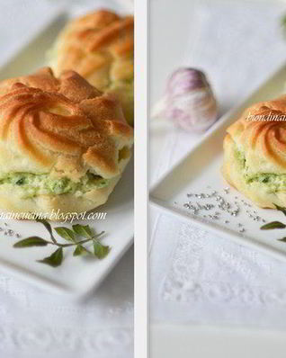 Закусочные профитроли с нежным кремом из цукини