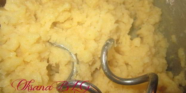 заварное пирожное с заварным кремом на белом шоколаде