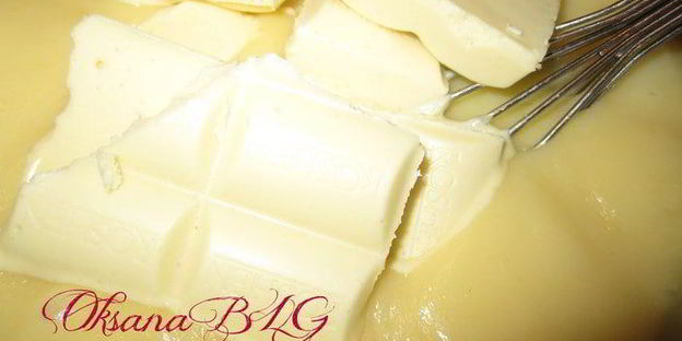 заварное пирожное с заварным кремом на белом шоколаде