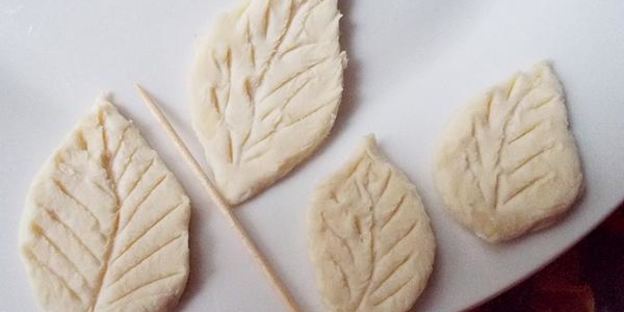 запеченные яблоки в тесте