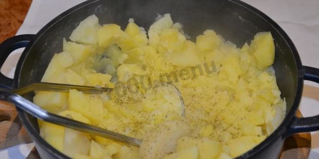 картофельная запеканка с сосисками и сыром в духовке любимая