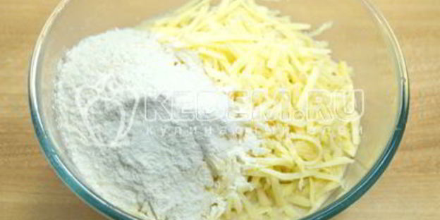 картофельная запеканка с сыром в мультиварке