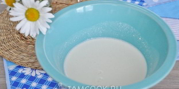 лапшевник детский с яблоком и изюмом