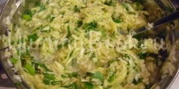 запеканка из кабачков и фарша под сырно-яичной заливкой