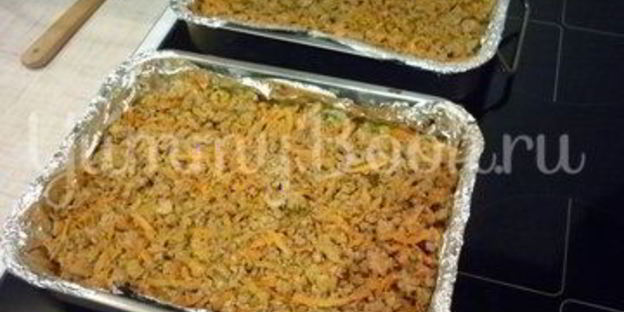 запеканка из кабачков и фарша под сырно-яичной заливкой