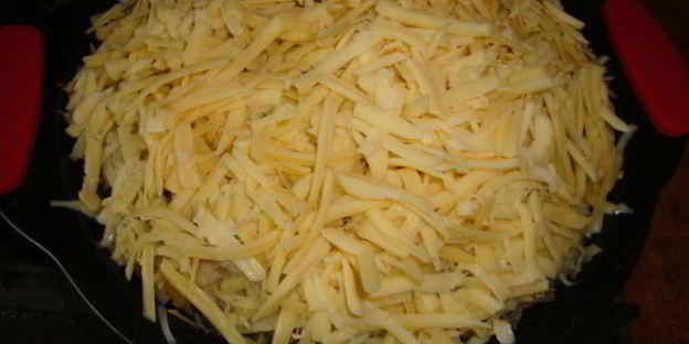 запеканка картофельная с курицей и грибами