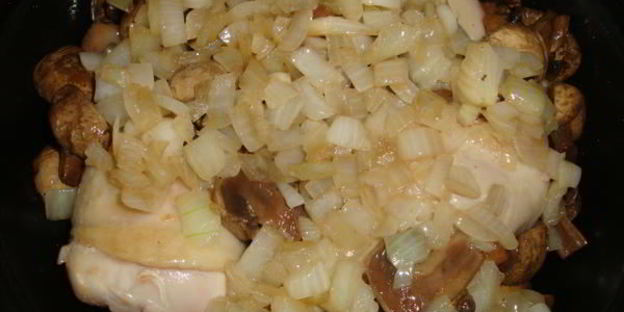 запеканка картофельная с курицей и грибами