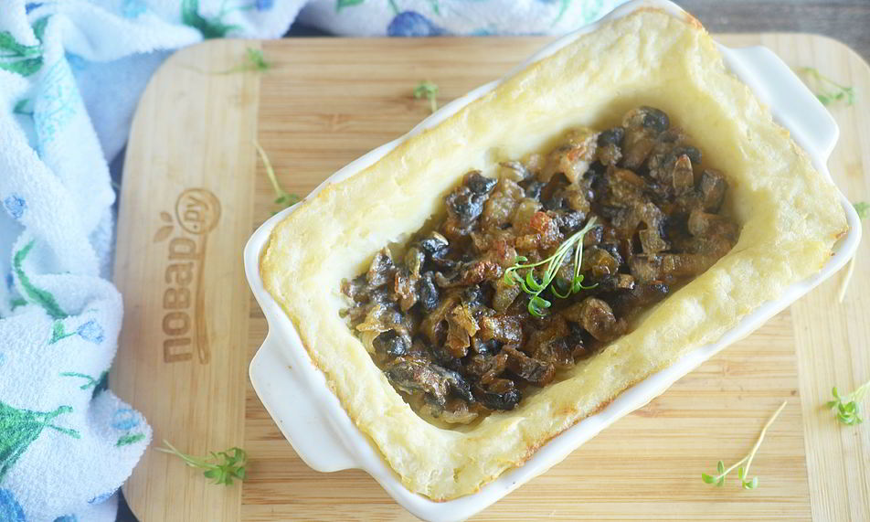 Рецепт запеканки с грибами и картофельным пюре