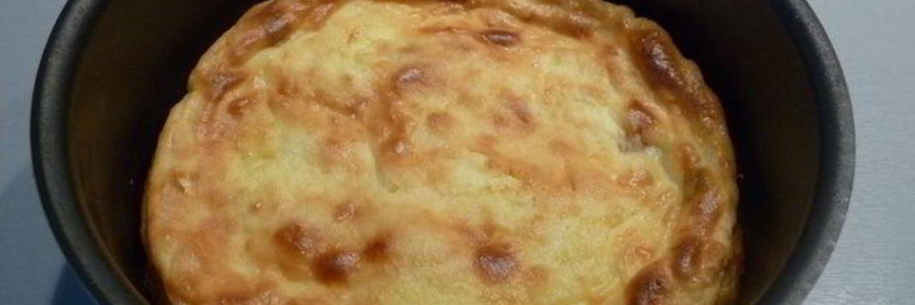 Запеканка творожная с изюмом