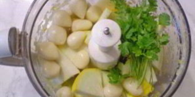 аджика из кабачков на зиму острая