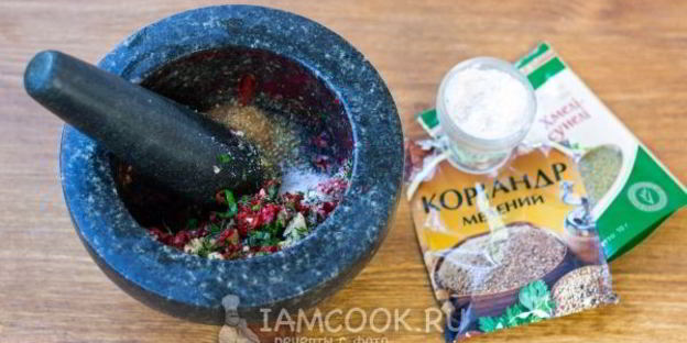 аджика из кизила