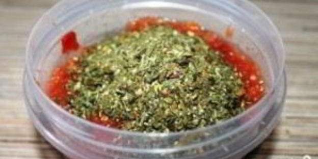 аджика из помидоров и перца