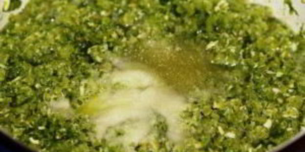 аджика из зеленых помидоров