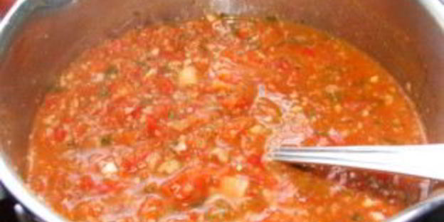 аджика с грецкими орехами