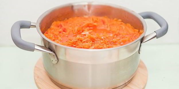 аджика с морковью