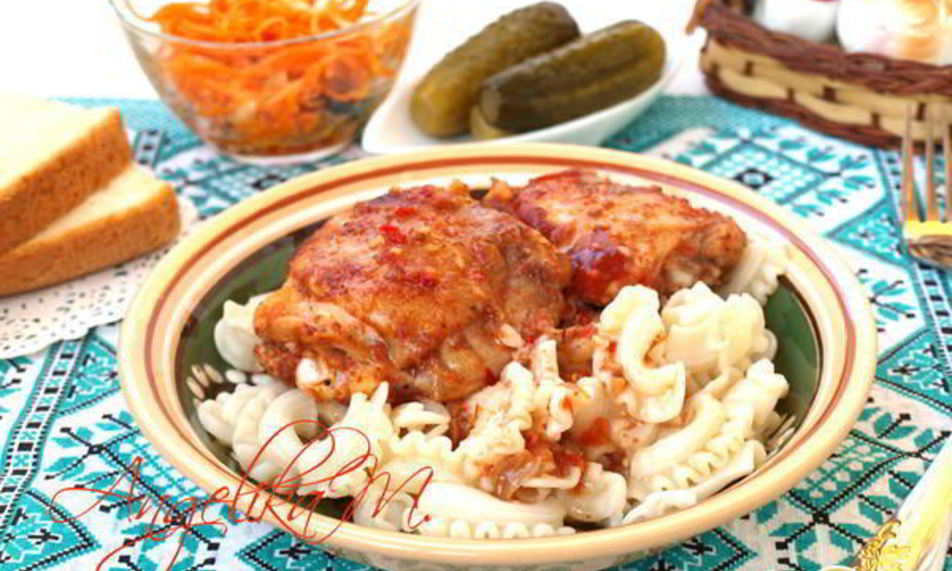 Рецепт куриных бедрышек запеченных с аджикой
