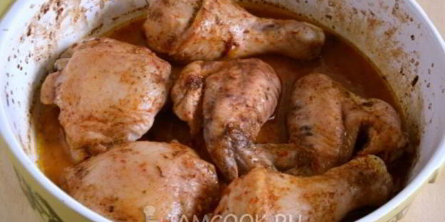 курица, запеченная с аджикой