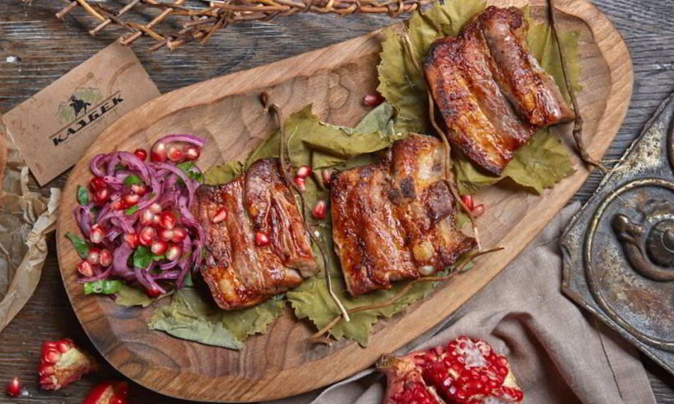 Рецепт свиных ребер в аджике