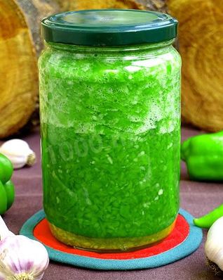 Зеленая аджика с таркинским перцем