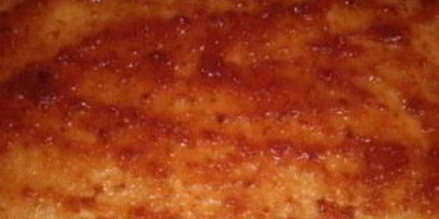 рулет с яблочным джемом