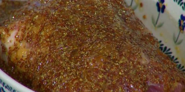 свинина, запеченная в апельсиновом джеме с горчицей