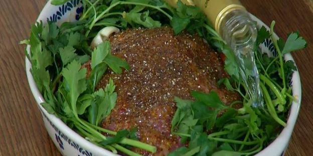 свинина, запеченная в апельсиновом джеме с горчицей