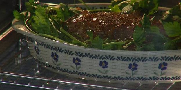 свинина, запеченная в апельсиновом джеме с горчицей