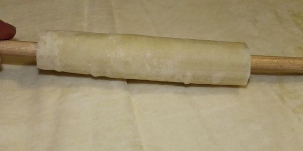 трубочки с ананасовым джемом