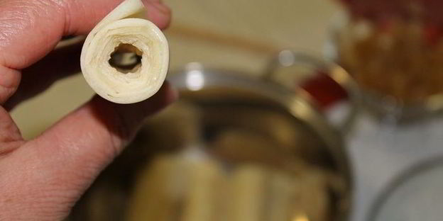 трубочки с ананасовым джемом