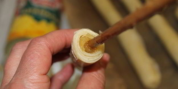 трубочки с ананасовым джемом