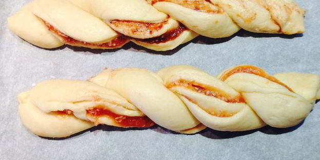 творожная коса с джемом