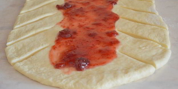 винер брод с клубничным джемом — вкуснейшая датская выпечка