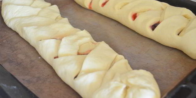 винер брод с клубничным джемом — вкуснейшая датская выпечка