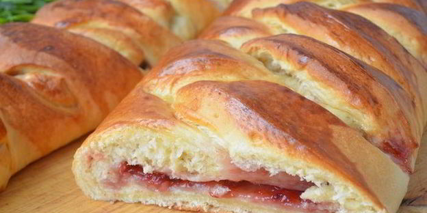 винер брод с клубничным джемом — вкуснейшая датская выпечка