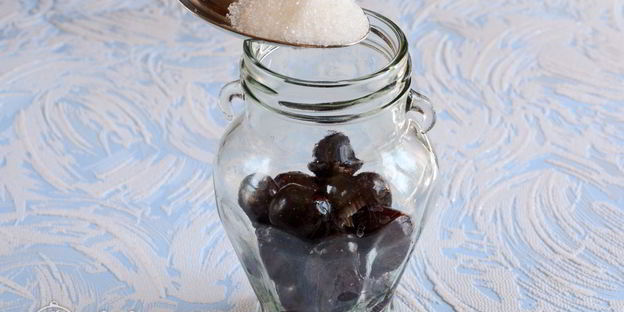 быстрый компот из черешни