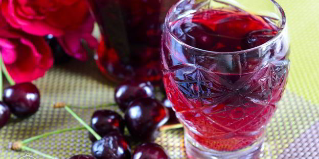 быстрый компот из черешни