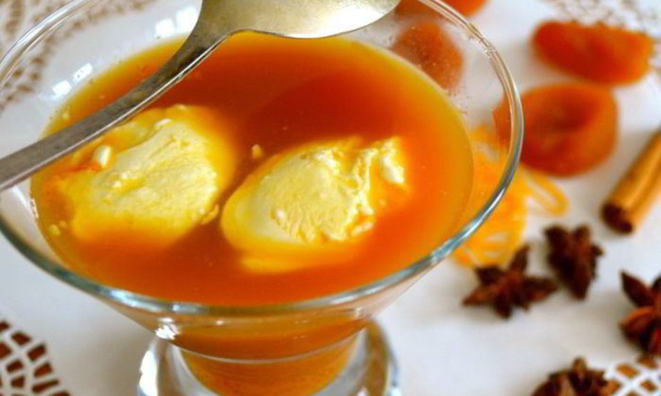 Рецепт густого компота из сухофруктов со специями