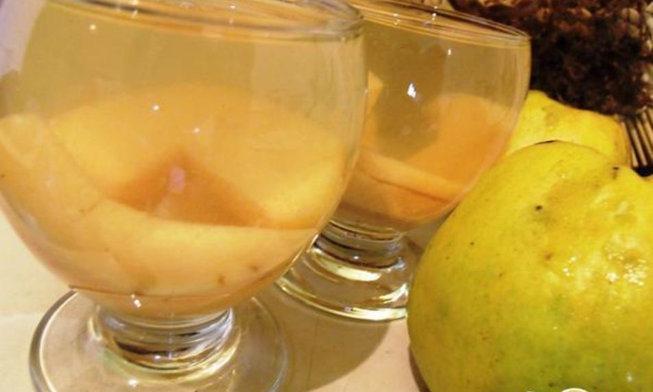 Рецепт компота из айвы