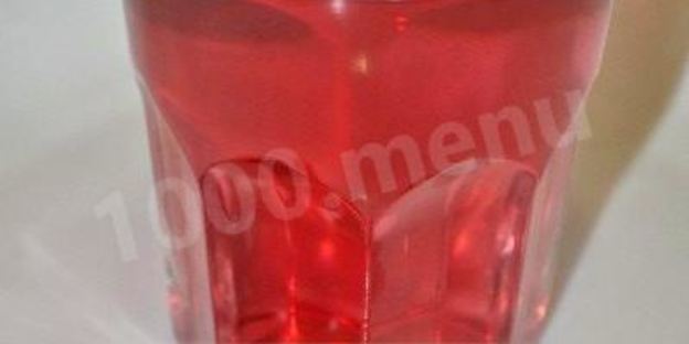 компот из кизила и черной смородины