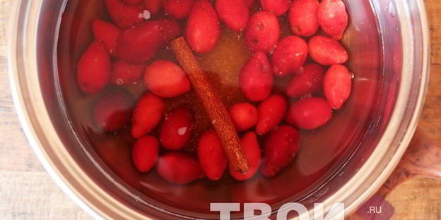 компот из кизила